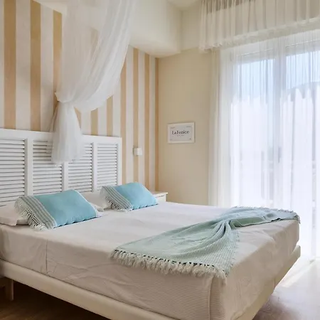 La Fenice Hotel