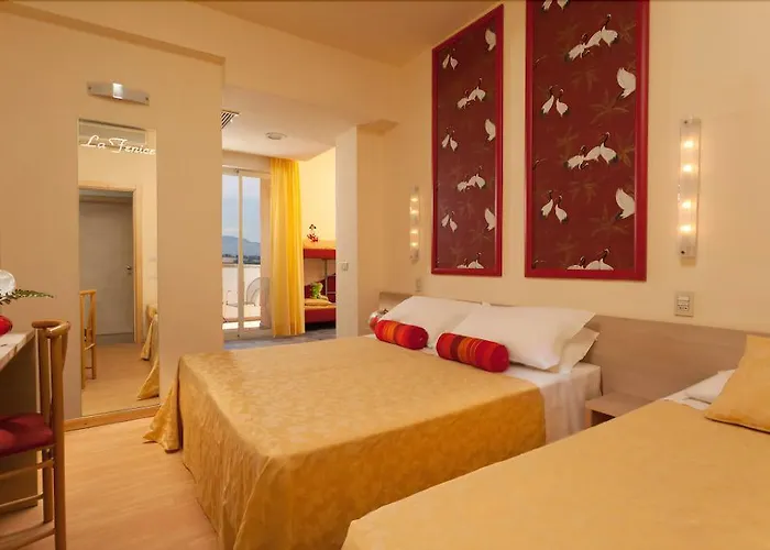 La Fenice מלון 3*